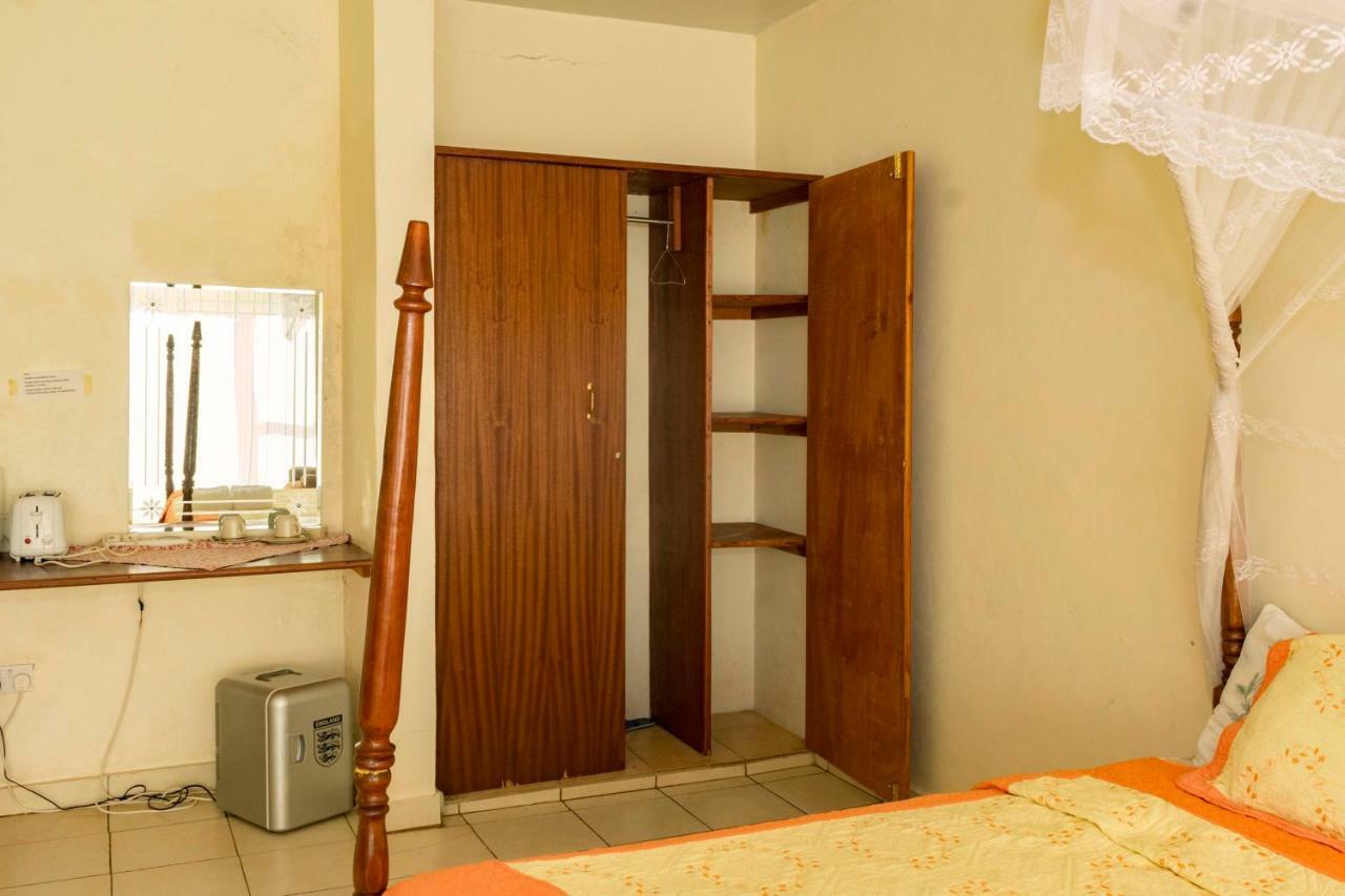 Sunrise Apartments Hotel Fort Portal Zewnętrze zdjęcie